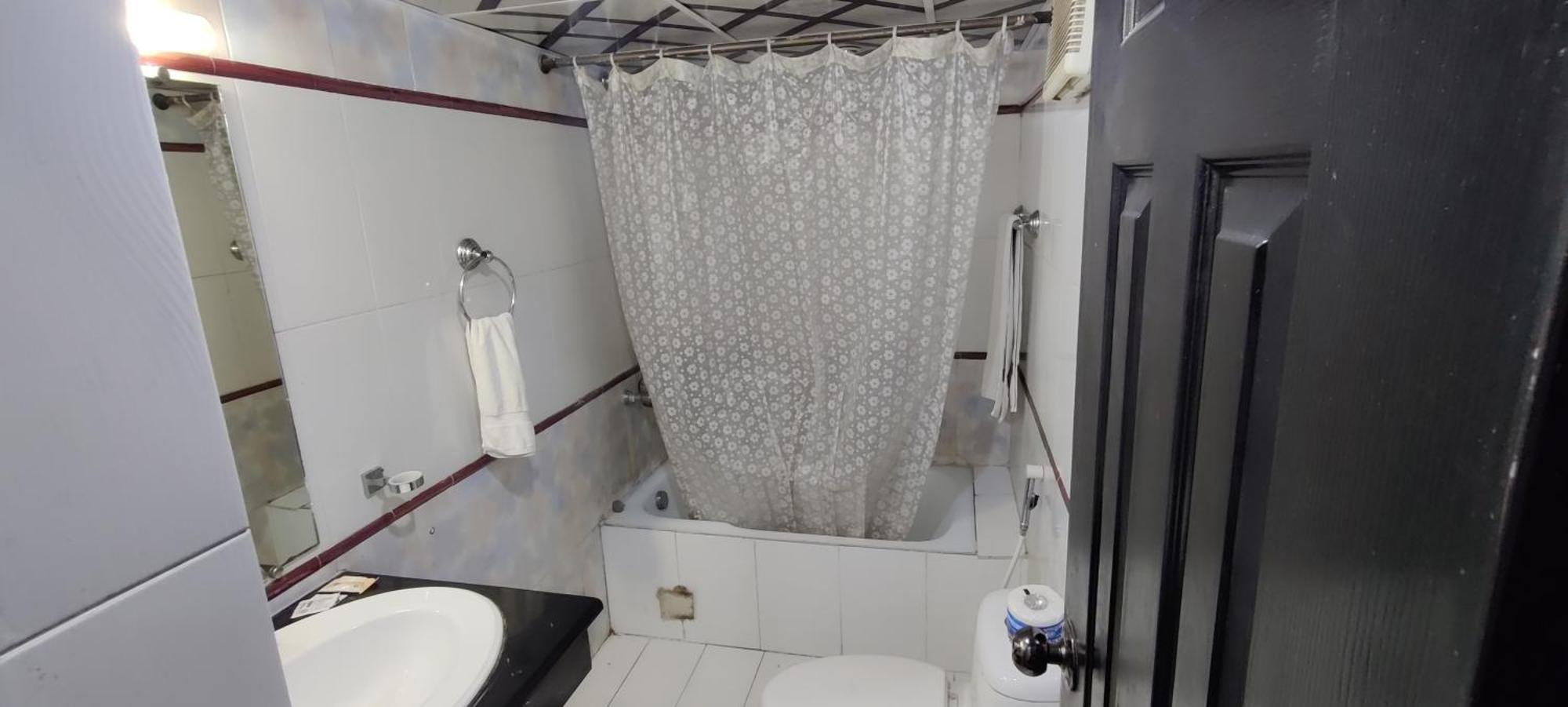 Hotel Capri Executive Islamabad Zewnętrze zdjęcie